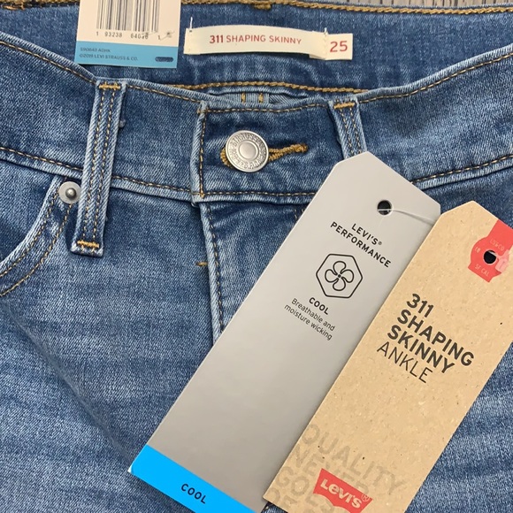 Levi’s 311 shaping skinny jean - Picture 6 of 6